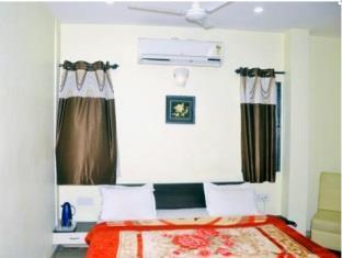 Hotel Muskan Palace Ujjain Luaran gambar